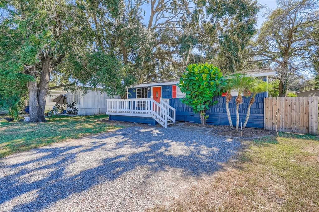 7008 Creek Drive New Port Richey, FL 34655 - Photo 2 of 27