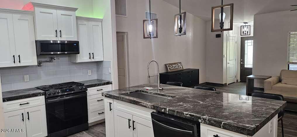 3310 Ridge Crest Street Sierra Vista, AZ 85650 - Photo 10 of 31 20260710_175645