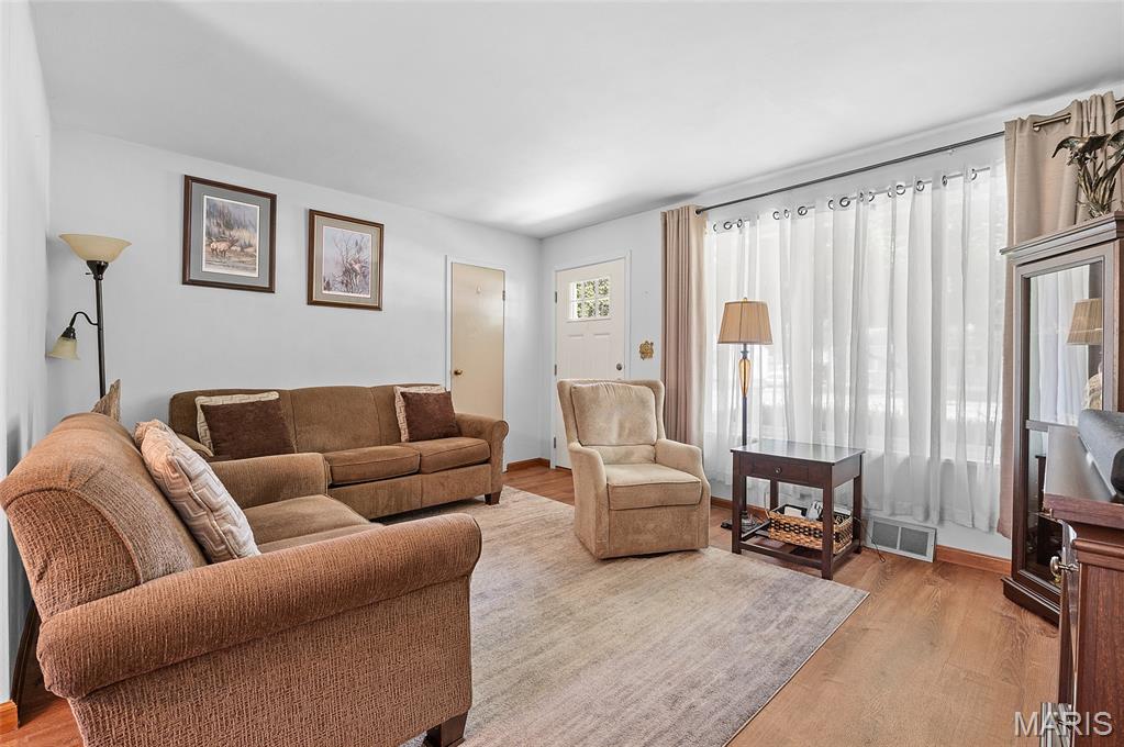 2036 Pontoon Road Granite City, IL 62040 - Photo 8 of 27 Gallery Image 8
