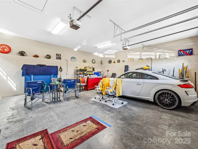 $1,250,000 | 606 Stonefly Drive, Horse Shoe, NC 28742