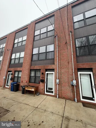 $3,200 | 434 Kingsley Street, Philadelphia, PA 19128