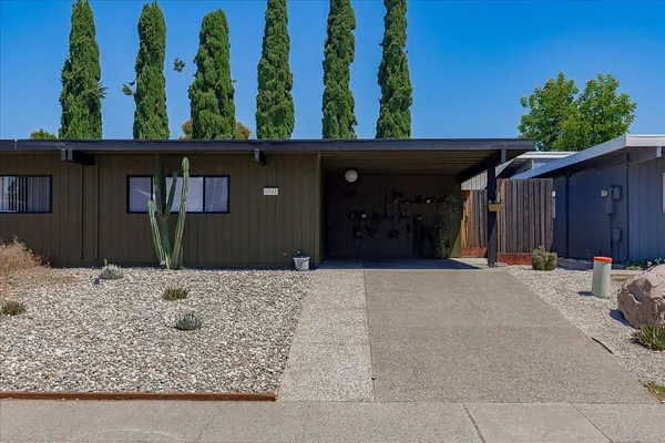 $395,000 | 4743 River College Drive, Sacramento, CA 95841