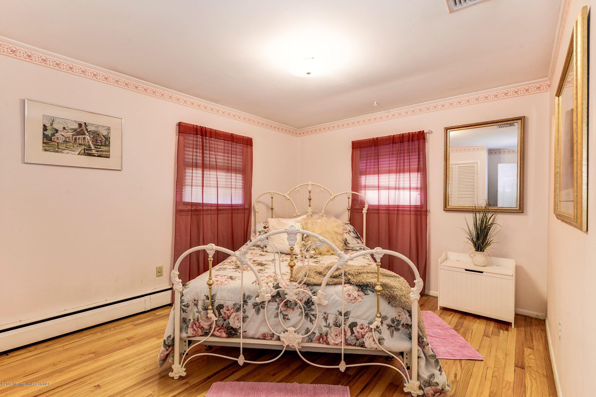 1107 Aileen Road Brielle, NJ 08730 - Photo 32 of 55 038_1107_AILEEN_190588_228183