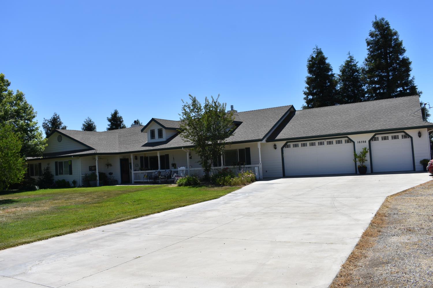 16398 Anaconda Road Madera, CA 93636 - Photo 2 of 43