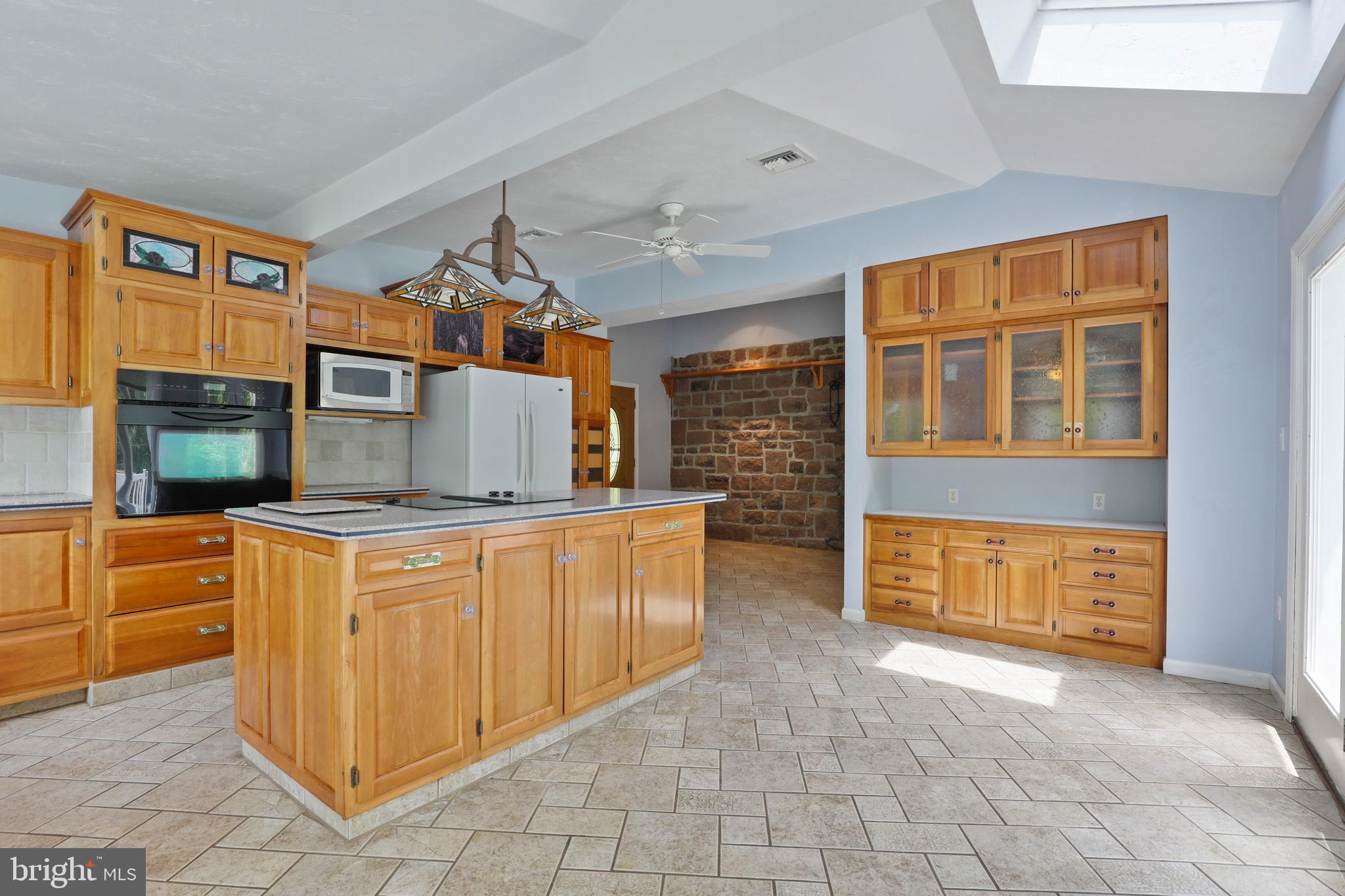 6525 Crone Road Dover, PA 17315 - Photo 10 of 40