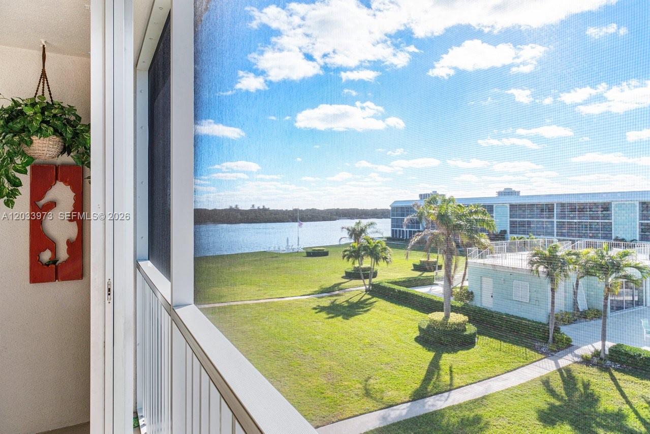 100 Waterway Road, Unit A306 Tequesta, FL 33469 - Photo 21 of 36