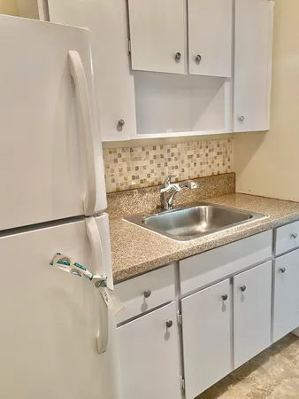 $1,650 | 2303 South Federal Highway, Unit 1, Boynton Beach, FL 33435