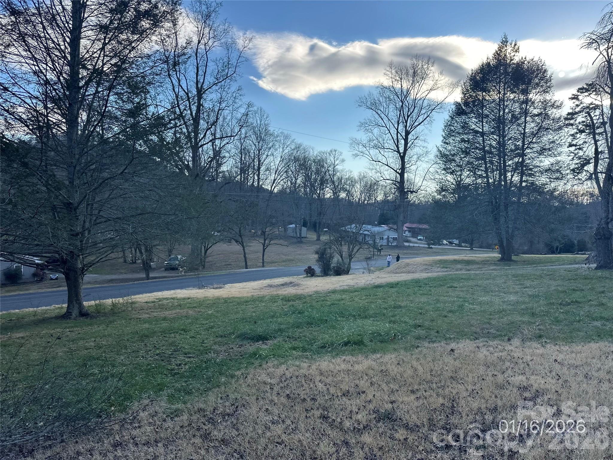 129 Ridgecrest Avenue Marble, NC 28905 - Photo 7 of 24 a view of garden with trees