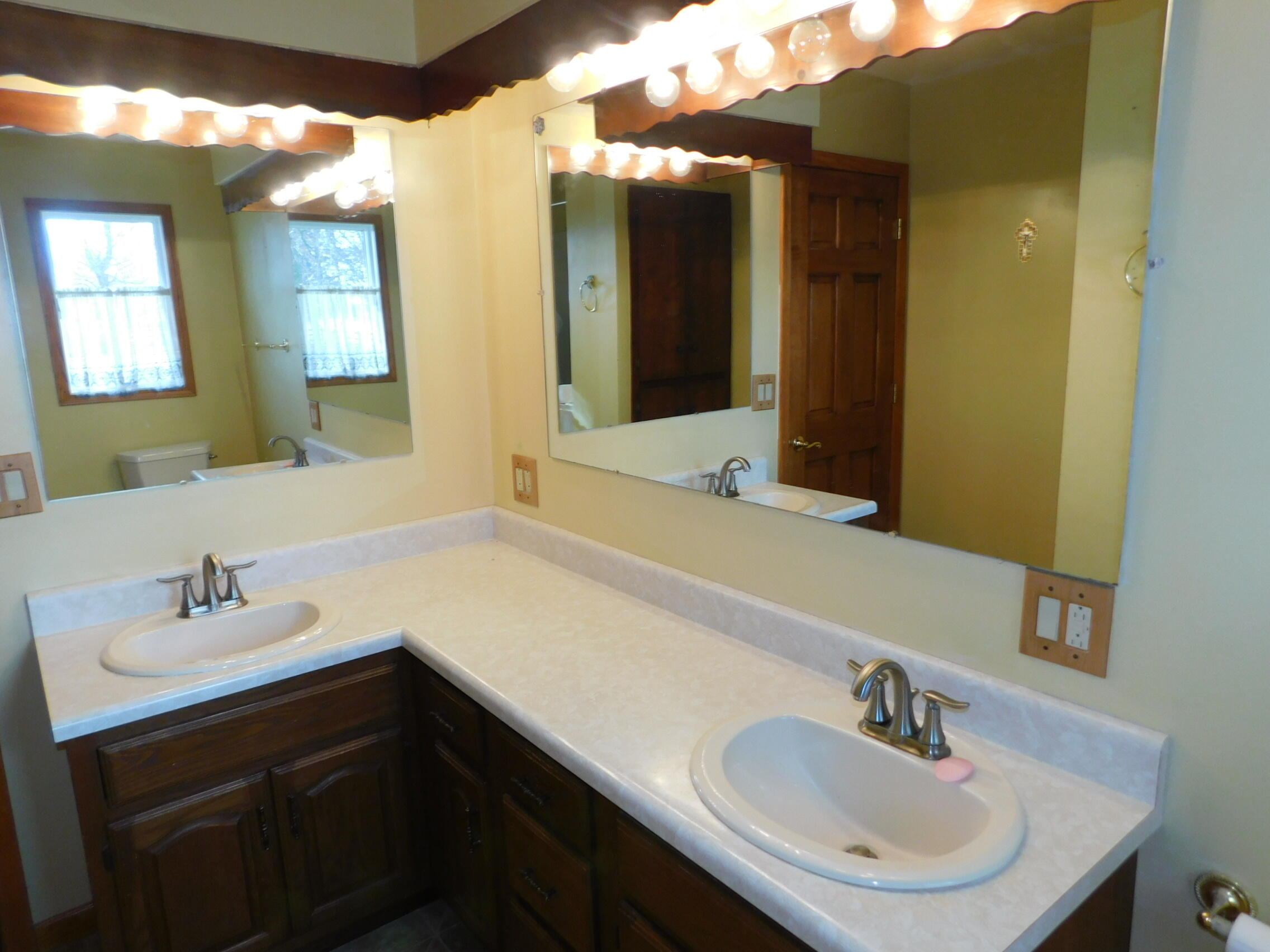 9740 Hoying Road Anna, OH 45302 - Photo 40 of 77 Gallery Image 40