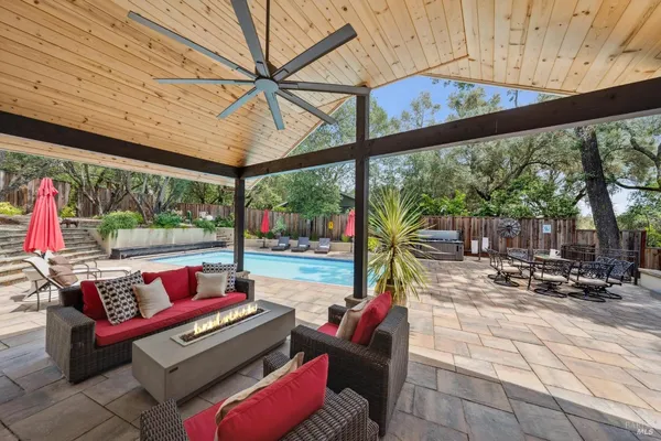 $1,825,000 | 4880 Warm Springs Road, Glen Ellen, CA 95442