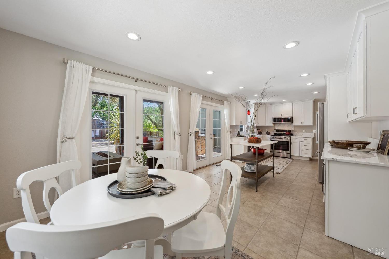 4880 Warm Springs Road Glen Ellen, CA 95442 - Photo 11 of 43