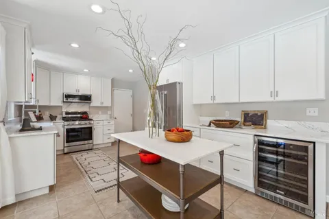 $1,825,000 | 4880 Warm Springs Road, Glen Ellen, CA 95442