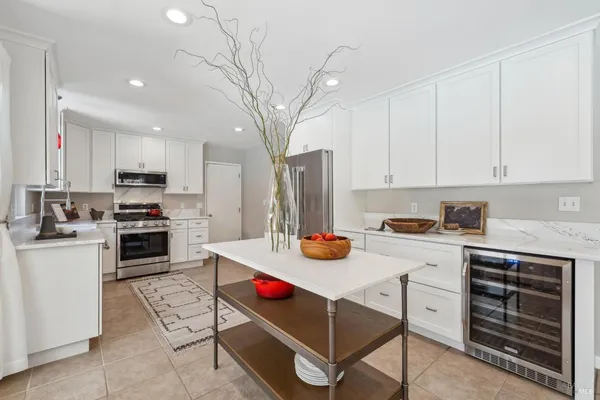 $1,825,000 | 4880 Warm Springs Road, Glen Ellen, CA 95442