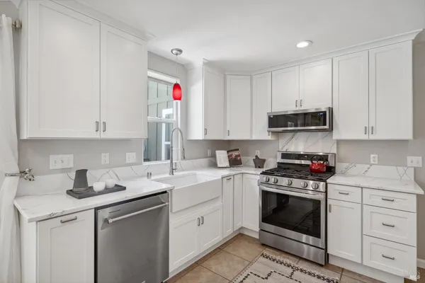 $1,825,000 | 4880 Warm Springs Road, Glen Ellen, CA 95442