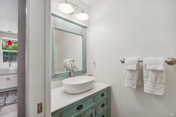 $1,825,000 | 4880 Warm Springs Road, Glen Ellen, CA 95442