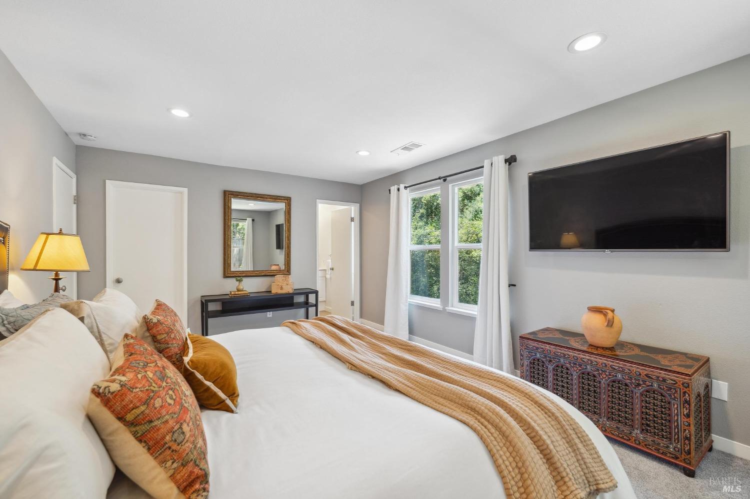 4880 Warm Springs Road Glen Ellen, CA 95442 - Photo 18 of 43