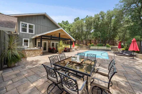 $1,825,000 | 4880 Warm Springs Road, Glen Ellen, CA 95442