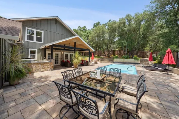 $1,825,000 | 4880 Warm Springs Road, Glen Ellen, CA 95442