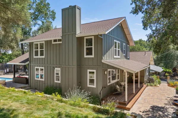 $1,825,000 | 4880 Warm Springs Road, Glen Ellen, CA 95442