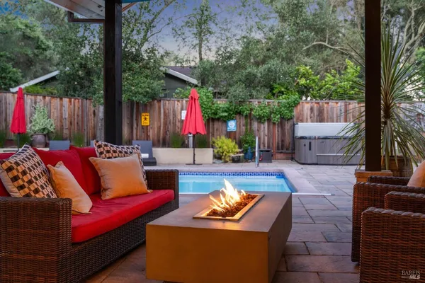 $1,825,000 | 4880 Warm Springs Road, Glen Ellen, CA 95442