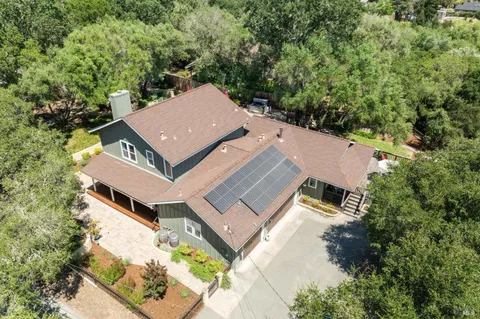 $1,825,000 | 4880 Warm Springs Road, Glen Ellen, CA 95442