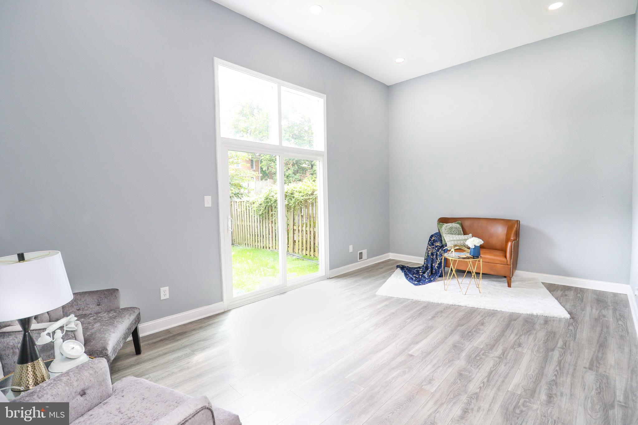 2309 Ravensdon Court Reston, VA 20191 - Photo 24 of 76 Spacious Living room