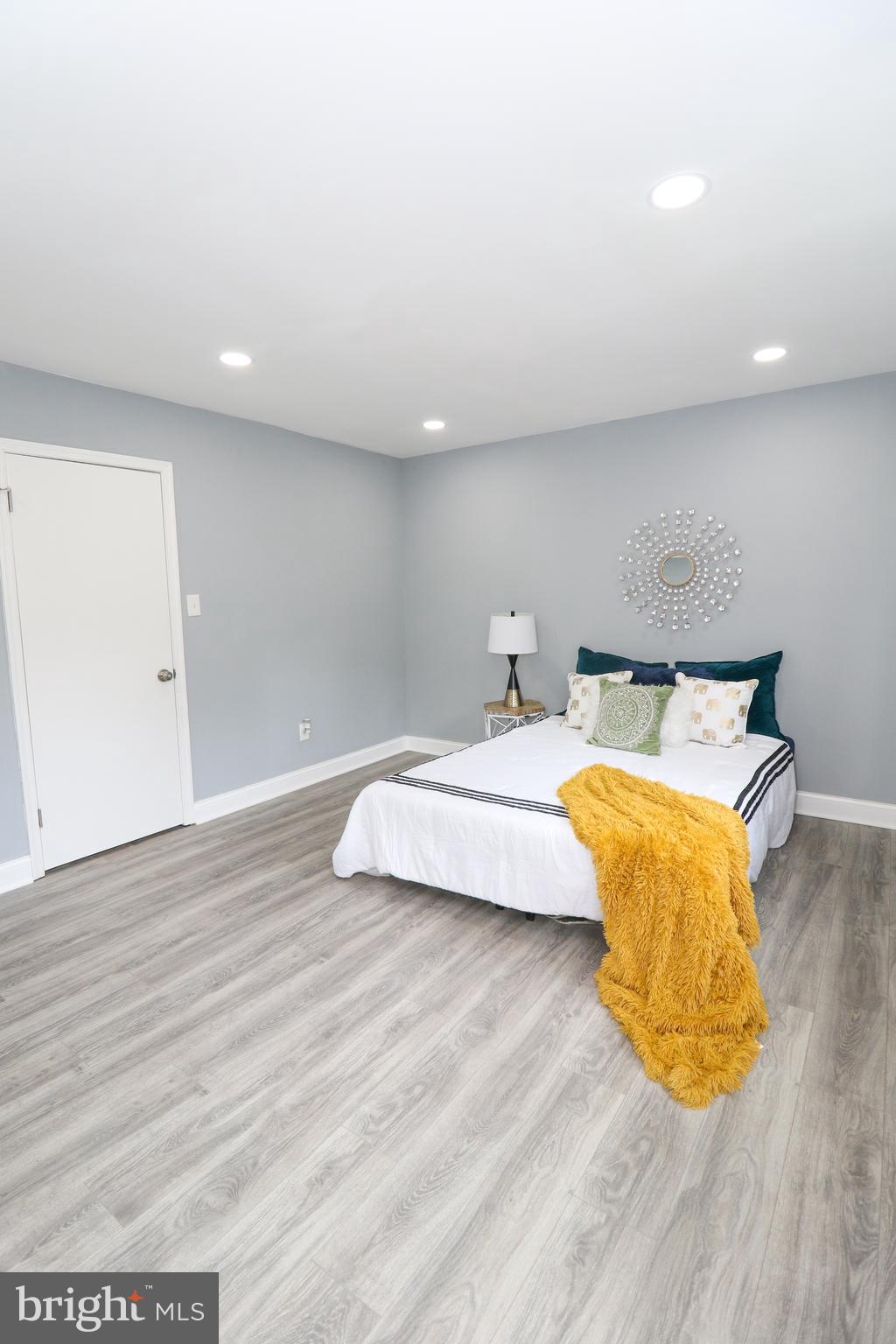 2309 Ravensdon Court Reston, VA 20191 - Photo 62 of 76 Master bedroom