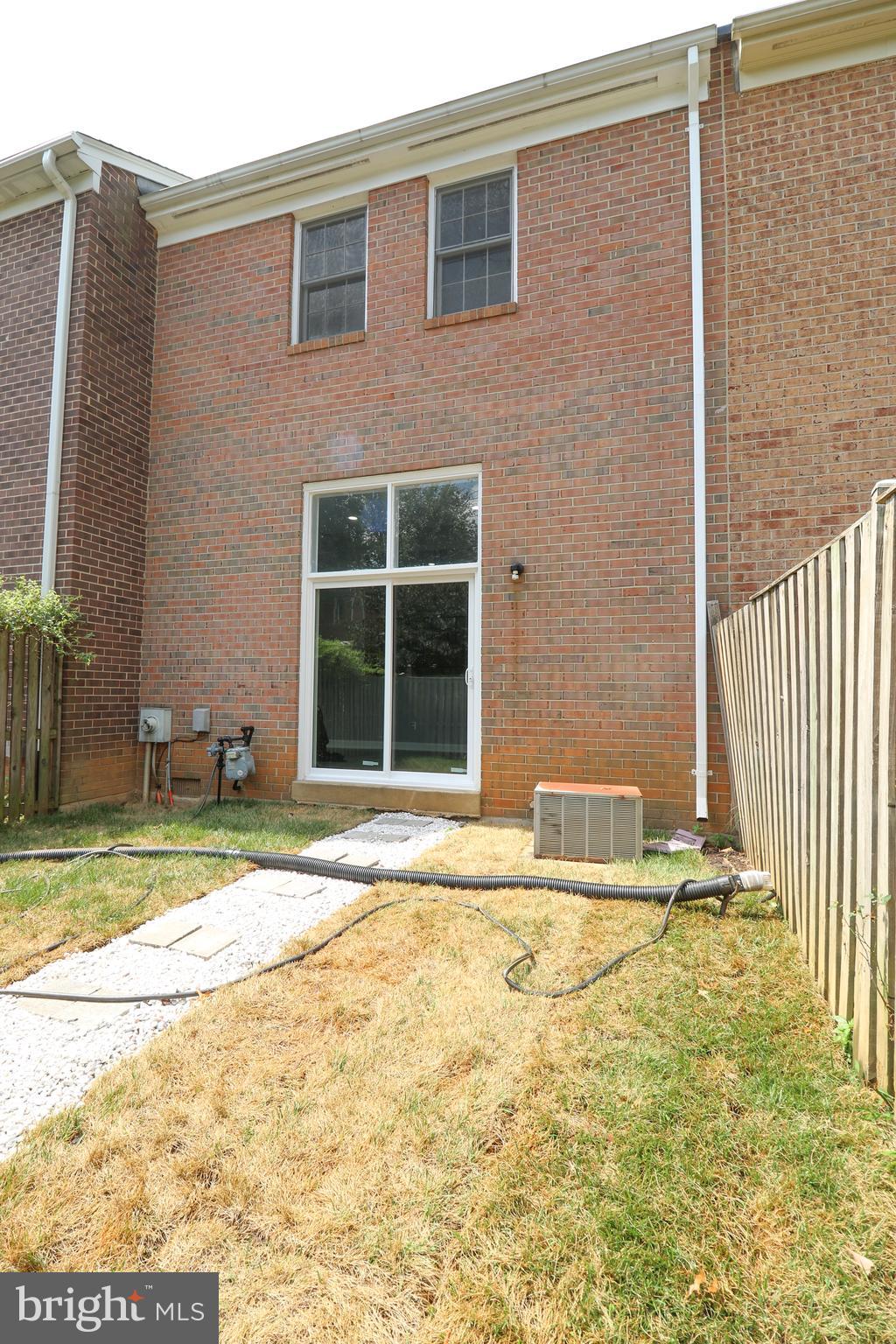 2309 Ravensdon Court Reston, VA 20191 - Photo 76 of 76 Spacious backyard