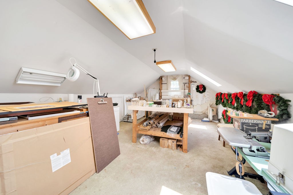 205 Spring Valley Road Hendersonville, TN 37075 - Photo 43 of 51 a utility room with dryer and washer