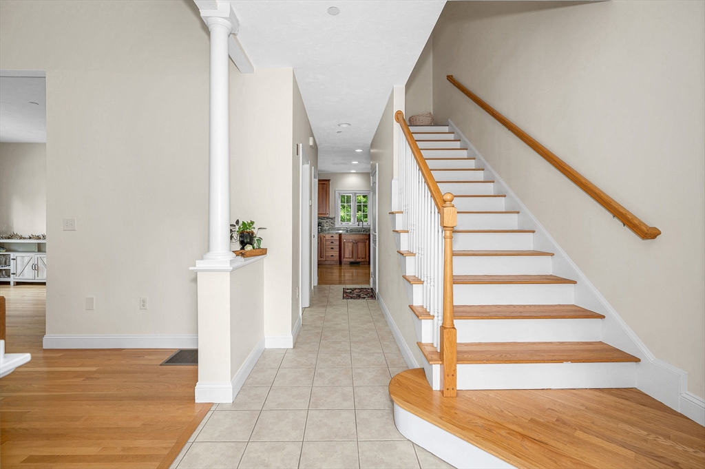 2d Charles Ridge Road, Unit A Littleton, MA 01460 - Photo 4 of 35