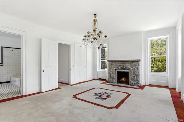 $1,995,000 | 139 Scarborough Road, Briarcliff Manor, NY 10510