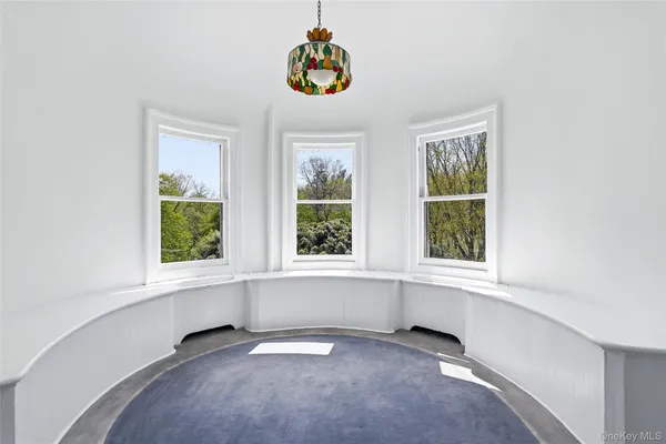 $1,995,000 | 139 Scarborough Road, Briarcliff Manor, NY 10510
