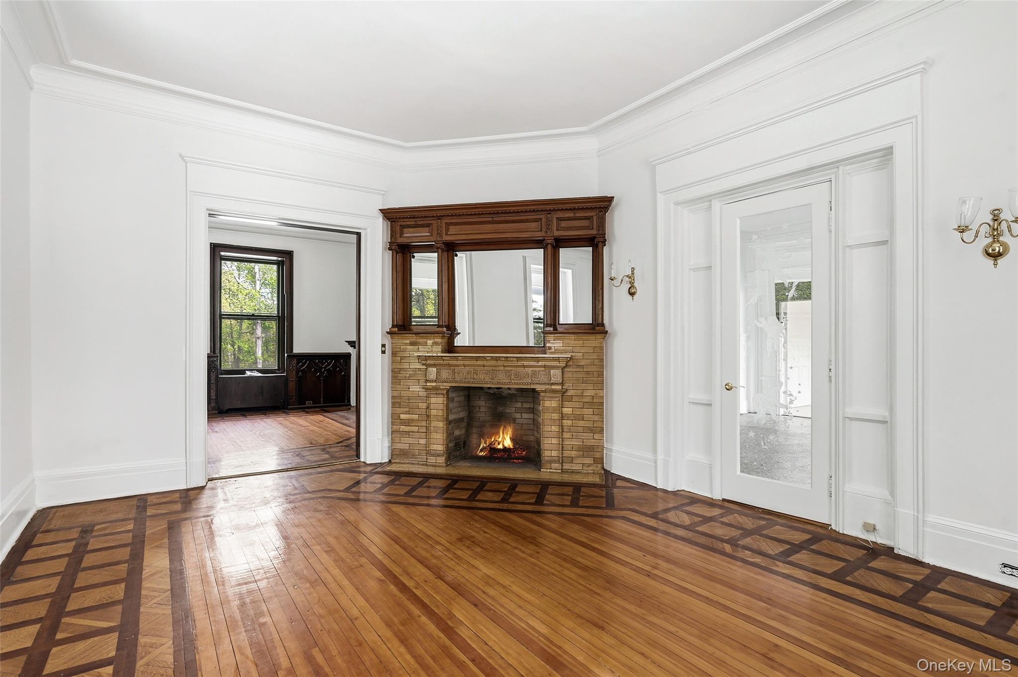 139 Scarborough Road Briarcliff Manor, NY 10510 - Photo 10 of 39