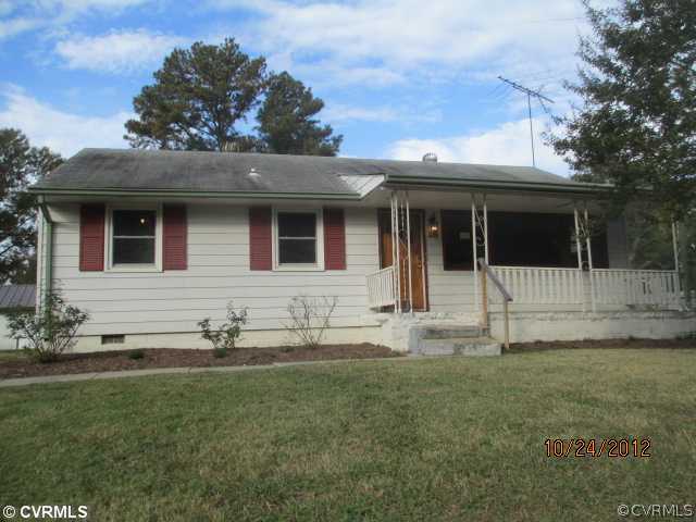 4803 Regina Road Sandston, VA 23150 - Photo 1 of 10 Exterior Front