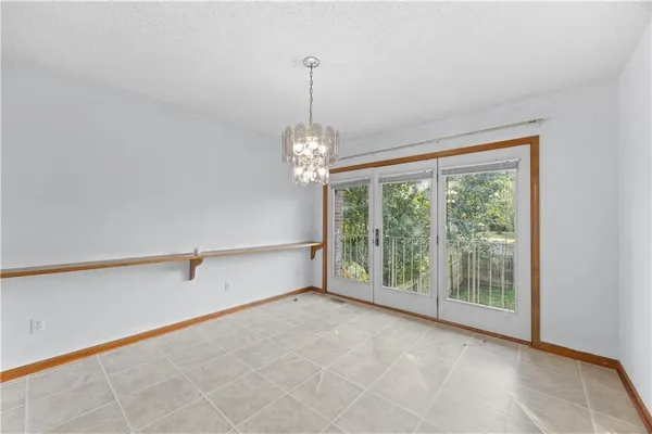 $215,000 | 20 Century Parkway, Neodesha, KS 66757