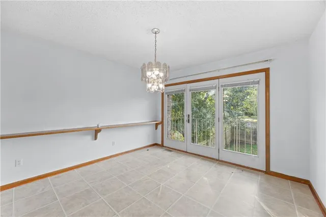 $240,000 | 20 Century Parkway, Neodesha, KS 66757