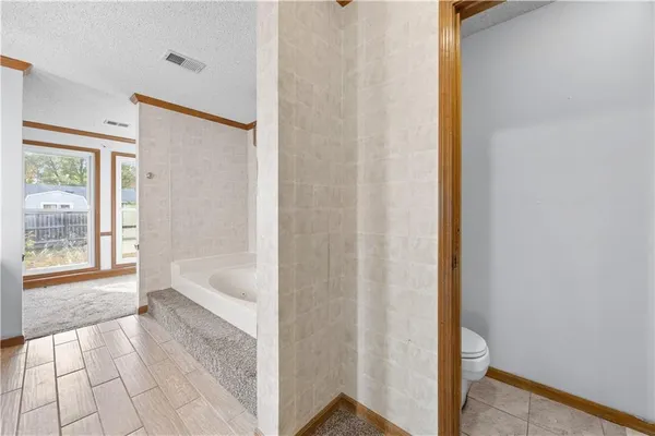 $215,000 | 20 Century Parkway, Neodesha, KS 66757