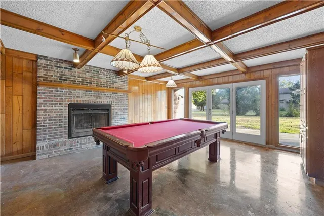 $240,000 | 20 Century Parkway, Neodesha, KS 66757