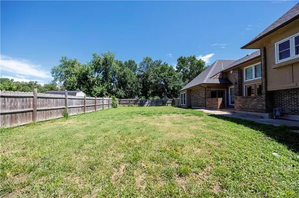 $215,000 | 20 Century Parkway, Neodesha, KS 66757