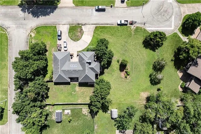 $240,000 | 20 Century Parkway, Neodesha, KS 66757