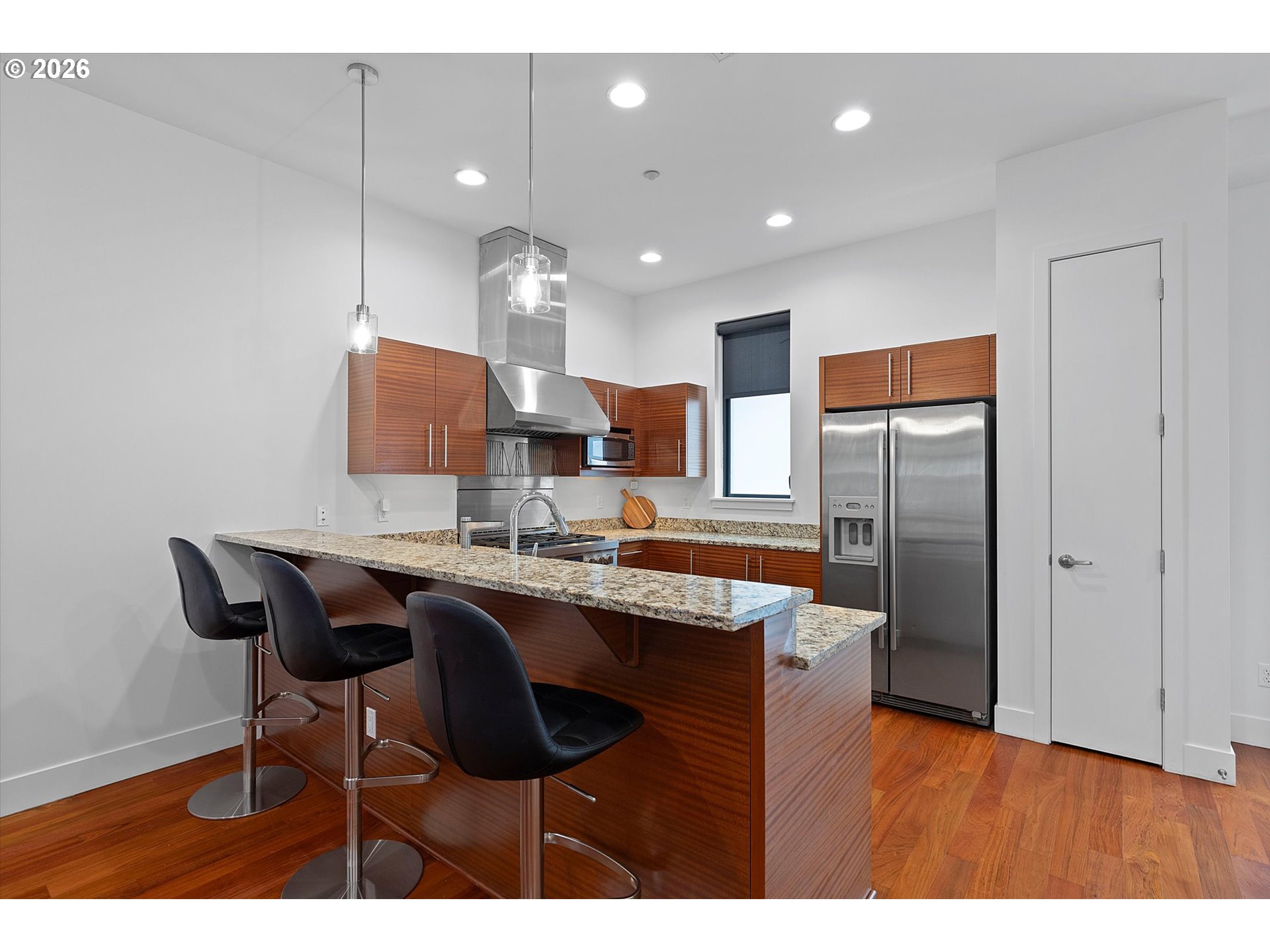 1728 Northwest Riverscape Street Portland, OR 97209 - Photo 7 of 44