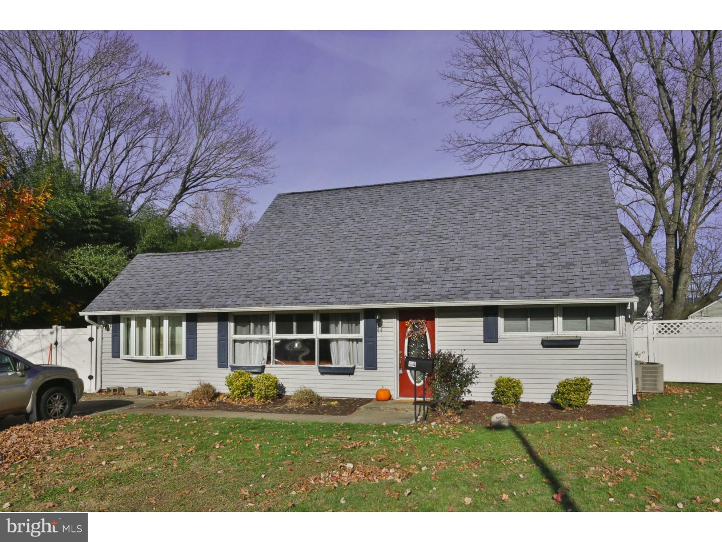 44 Merry Turn Road Levittown, PA 19056 - Photo 1 of 18 Gallery Image 1