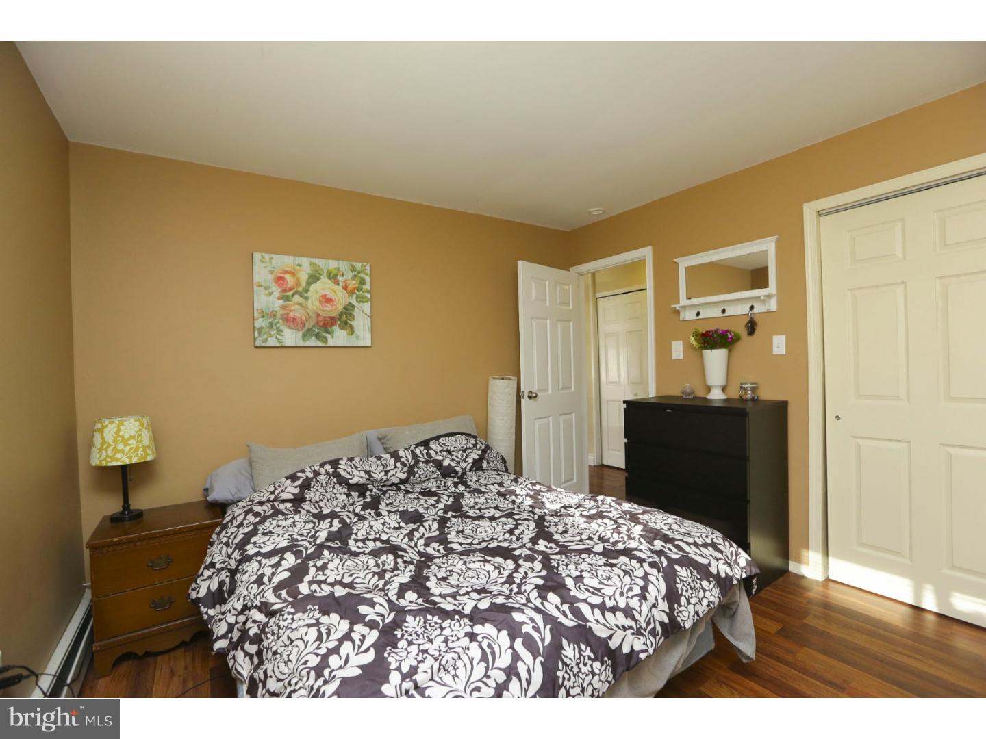 44 Merry Turn Road Levittown, PA 19056 - Photo 12 of 18 Gallery Image 12