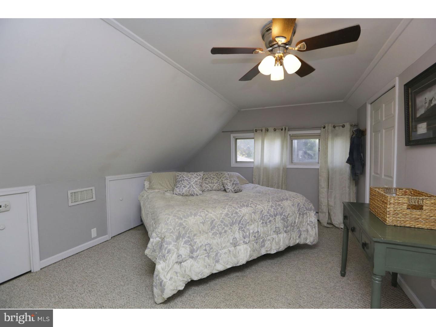 44 Merry Turn Road Levittown, PA 19056 - Photo 14 of 18 Gallery Image 14