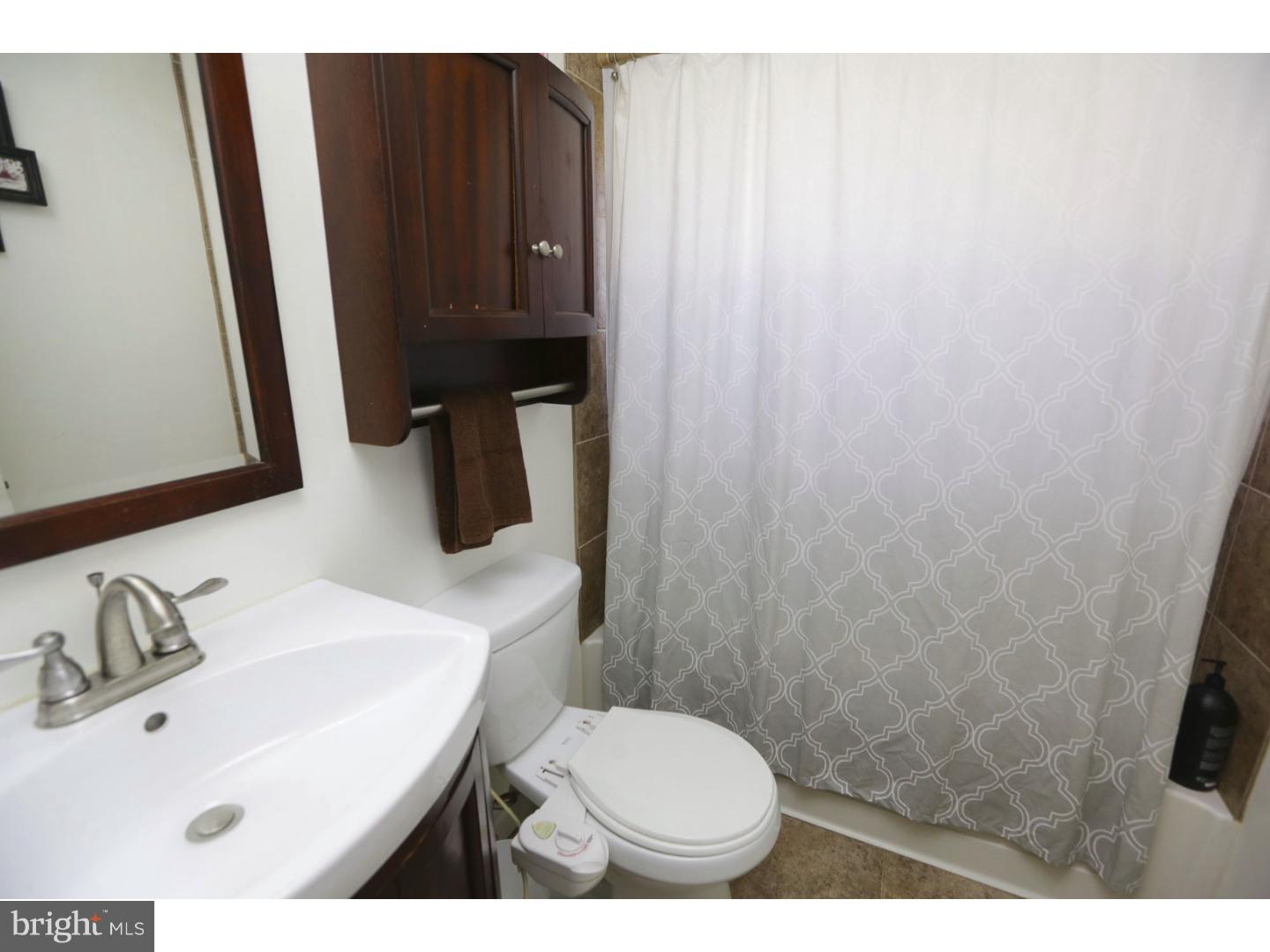 44 Merry Turn Road Levittown, PA 19056 - Photo 16 of 18 Gallery Image 16