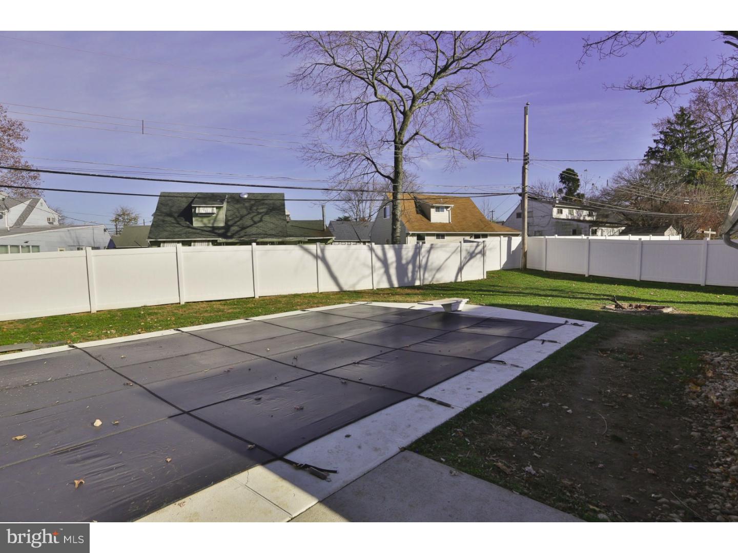 44 Merry Turn Road Levittown, PA 19056 - Photo 17 of 18 Gallery Image 17