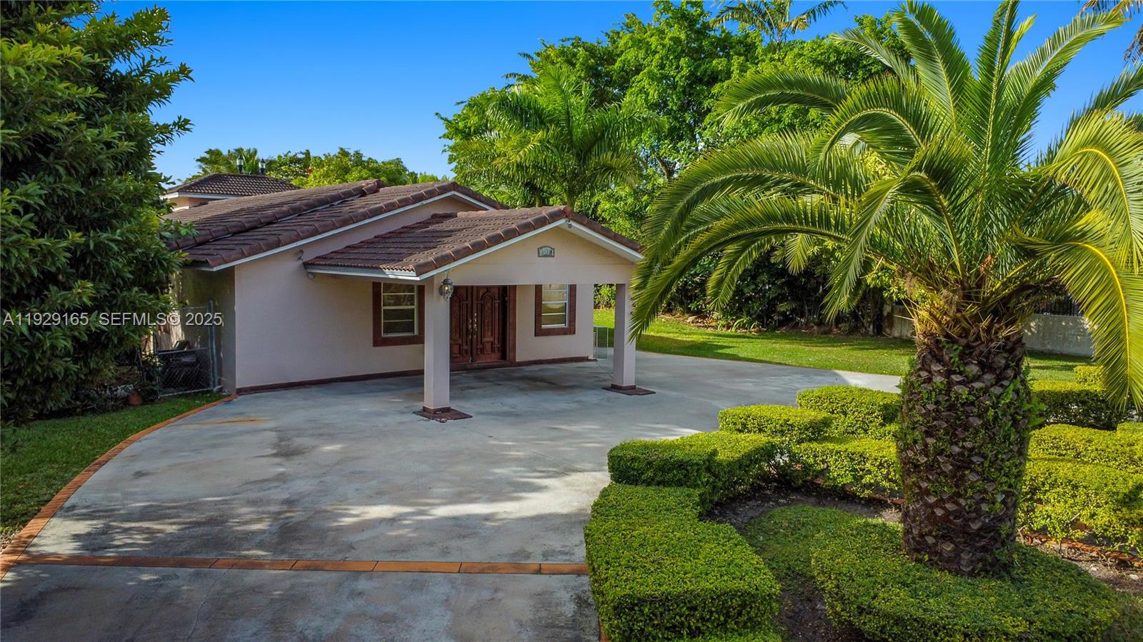 300 Southwest 123rd Avenue Miami, FL 33184 - Photo 13 of 37