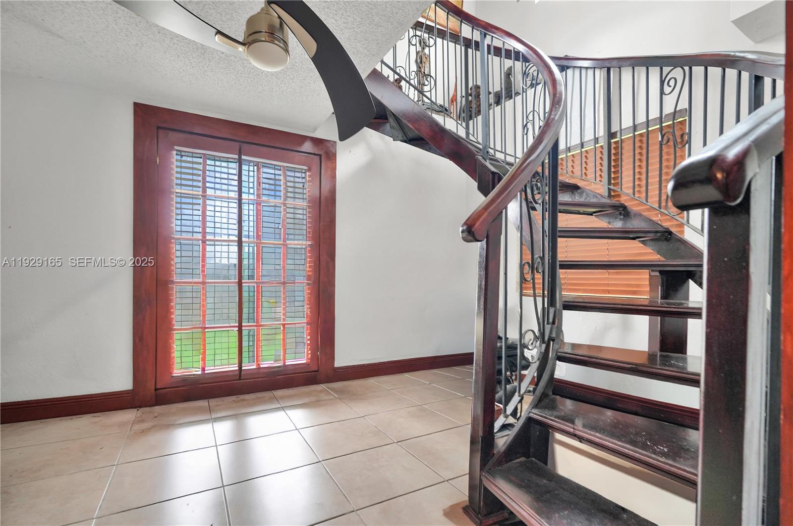 300 Southwest 123rd Avenue Miami, FL 33184 - Photo 30 of 37