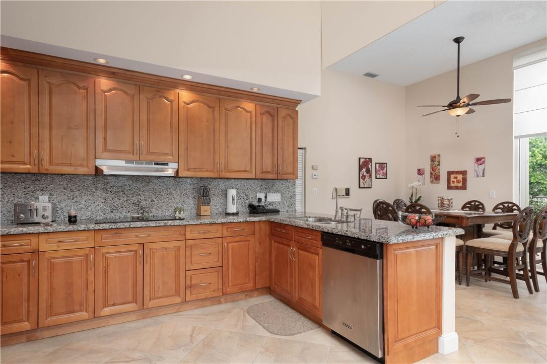23201 Via Stel Boca Raton, FL 33433 - Photo 14 of 42 Photo 14