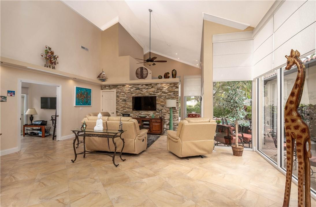 23201 Via Stel Boca Raton, FL 33433 - Photo 28 of 42 Photo 28
